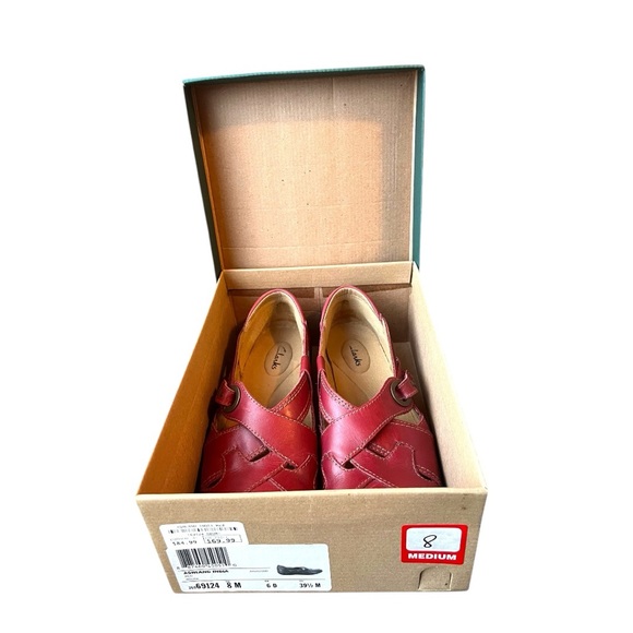 Clarks Women's Red Leather Shoes Sz 8 - Picture 16 of 16